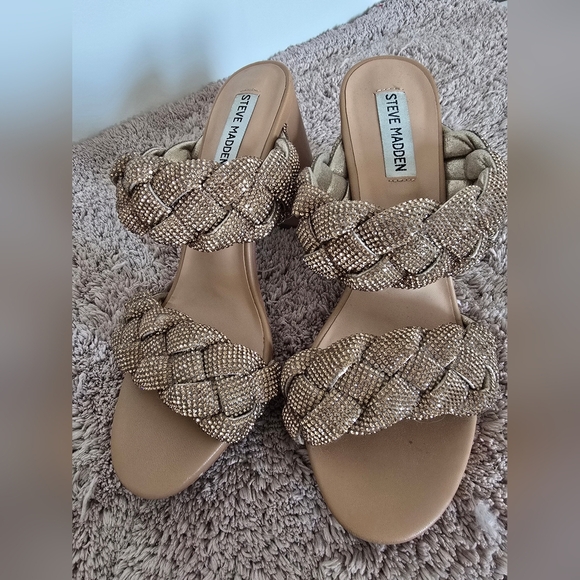 Steve Madden Tan Braided Slip-On Sandals - Picture 8 of 13